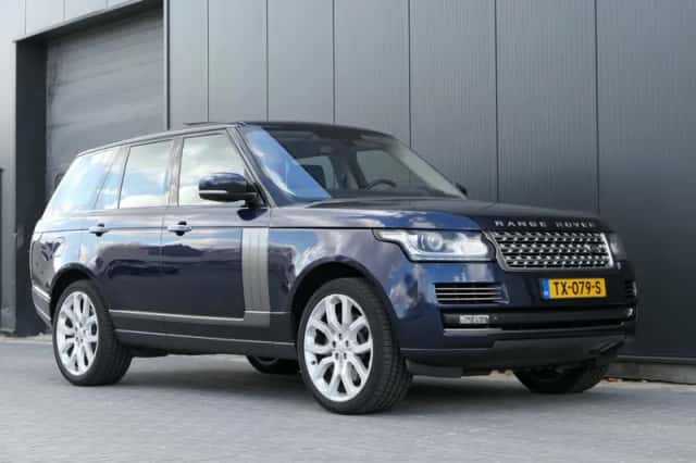 Land Rover Range Rover (2015) thumbnail 4