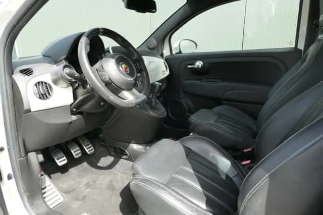 Abarth 595 (2016) thumbnail 3