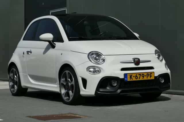 Abarth 595 (2016) thumbnail 4