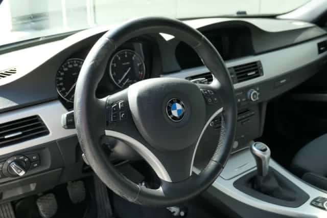BMW 3-Serie (2009) thumbnail 4
