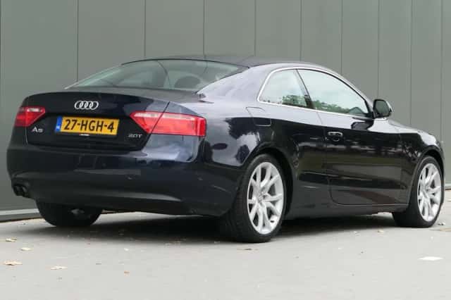 Audi A5 (2009) thumbnail 2