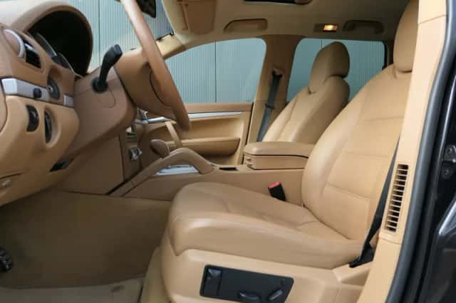Porsche Cayenne (2007) thumbnail 3