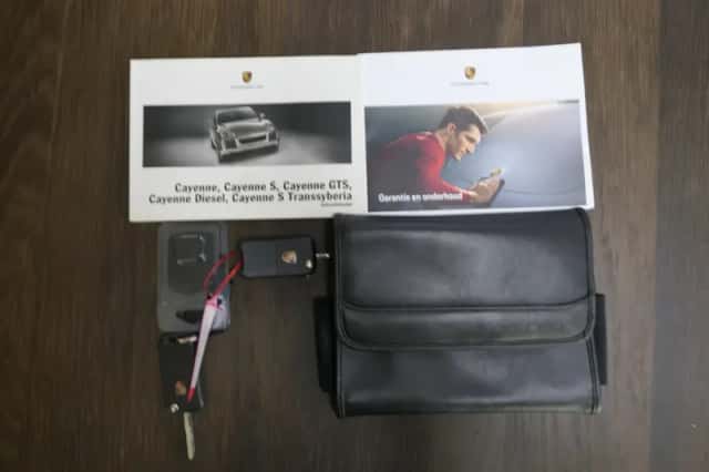 Porsche Cayenne (2007) thumbnail 6