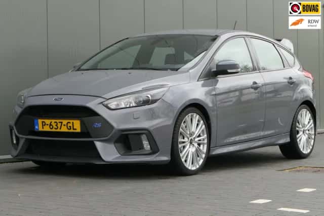 Ford Focus (2018) thumbnail 1
