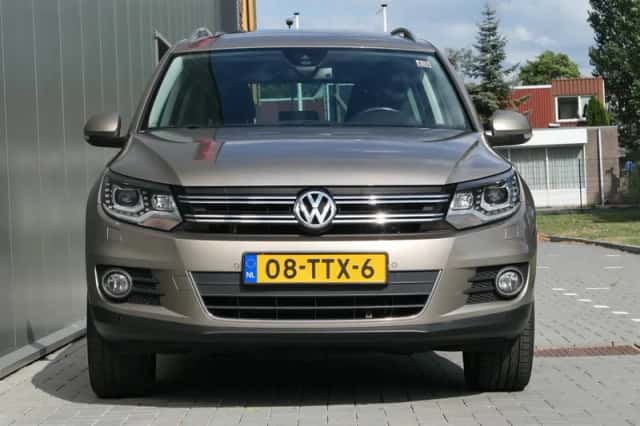 Volkswagen Tiguan (2012) thumbnail 6
