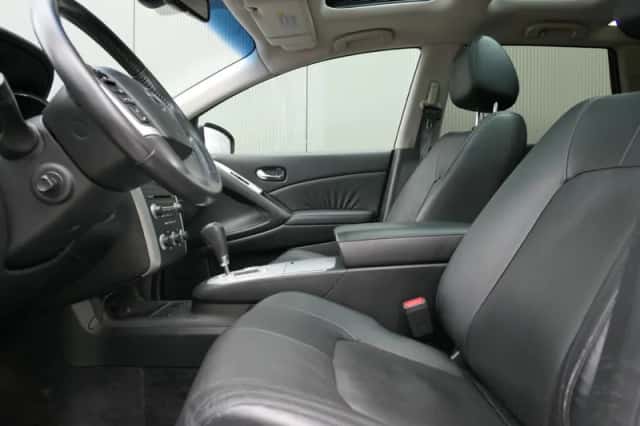 Nissan Murano (2010) thumbnail 3