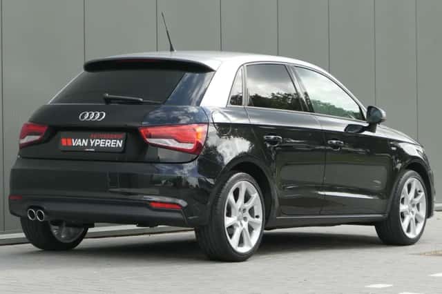 Audi A1 (2018) thumbnail 2