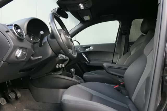 Audi A1 (2018) thumbnail 3