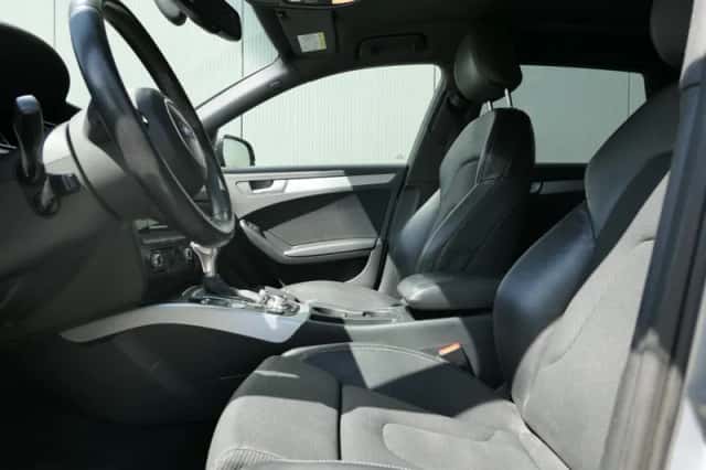 Audi A4 (2015) thumbnail 3
