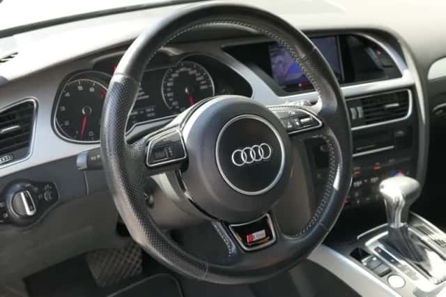 Audi A4 (2015) thumbnail 4