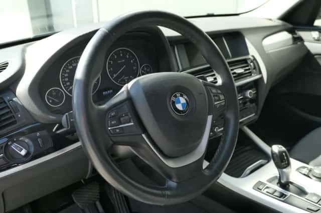 BMW X3 (2016) thumbnail 4