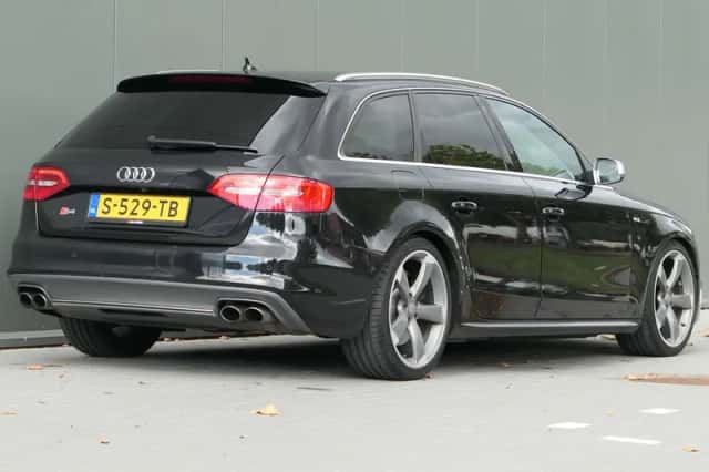 Audi S4 (2012) thumbnail 2