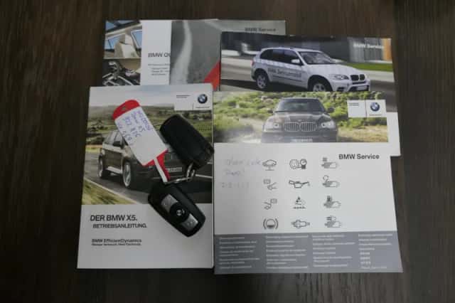 BMW X5 (2012) thumbnail 5