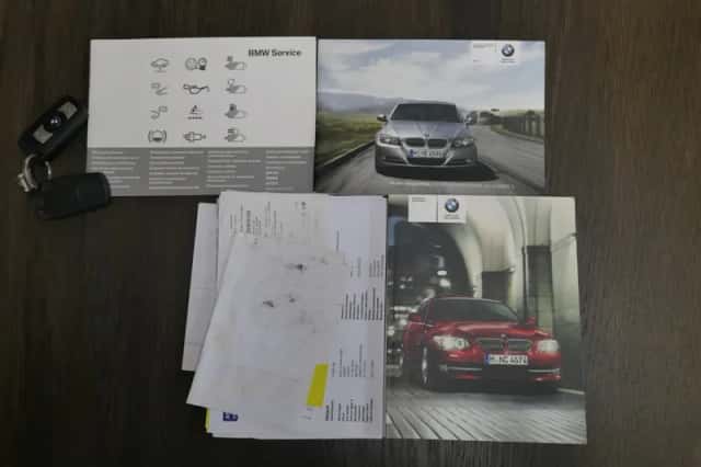BMW 3-Serie (2011) thumbnail 6