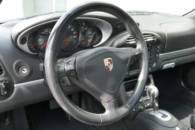 Porsche 911 (2003) thumbnail 4