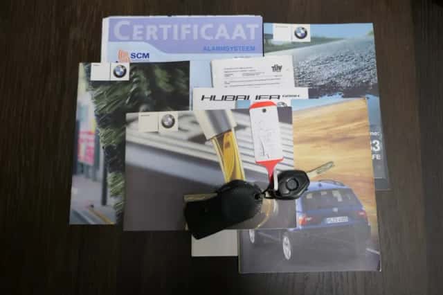BMW X3 (2004) thumbnail 6