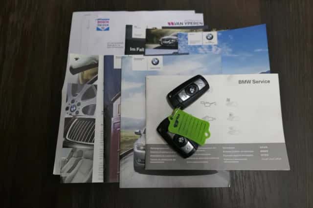 BMW 3-Serie (2009) thumbnail 6