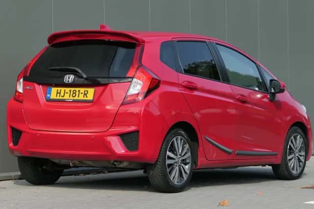 Honda Jazz (2015) thumbnail 2