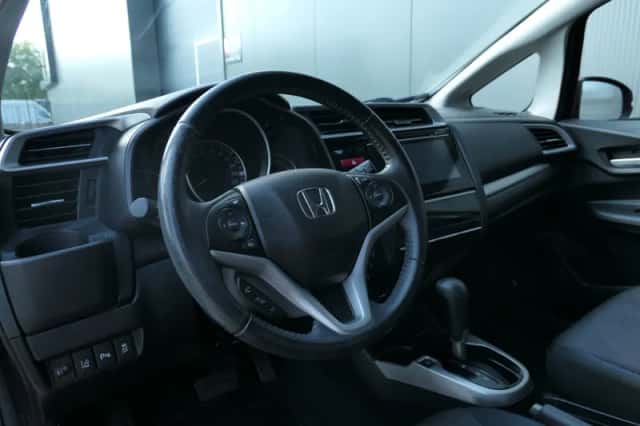 Honda Jazz (2015) thumbnail 4