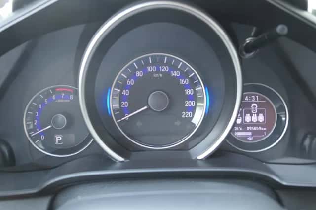 Honda Jazz (2015) thumbnail 5