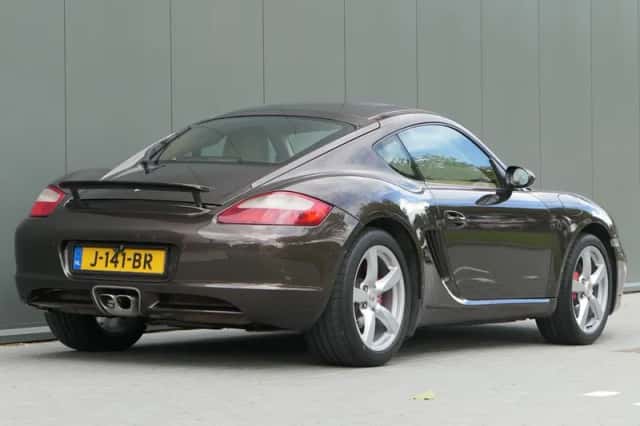 Porsche Cayman (2008) thumbnail 2