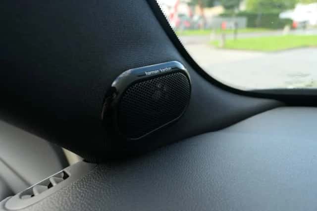 MINI Cooper (2018) thumbnail 6