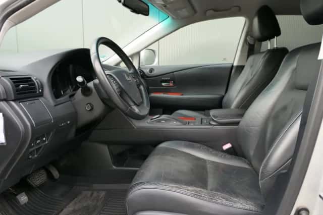 Lexus RX (2010) thumbnail 3