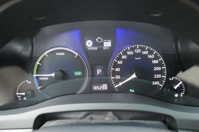 Lexus RX (2010) thumbnail 5