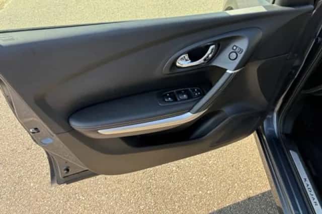 Renault Kadjar (2016) thumbnail 6