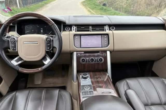 Land Rover Range (2013) thumbnail 4