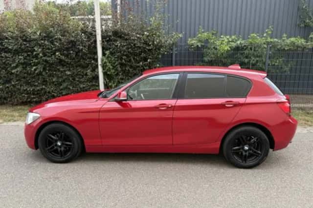 BMW 1-Serie (2011) thumbnail 3