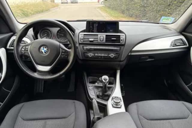 BMW 1-Serie (2011) thumbnail 4