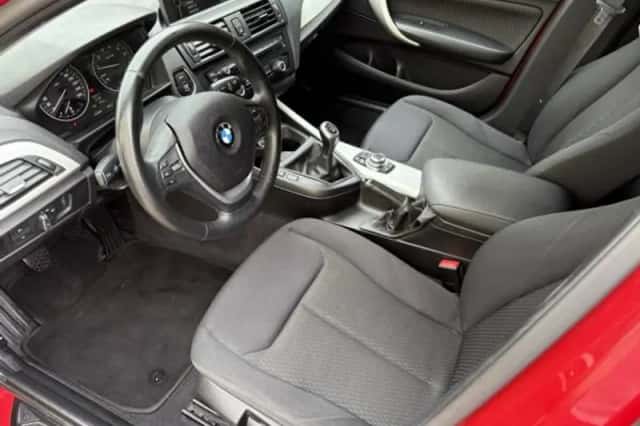 BMW 1-Serie (2011) thumbnail 6
