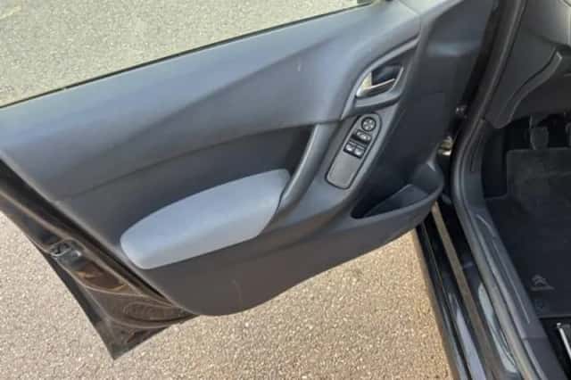Citroën C3 (2013) thumbnail 6