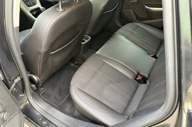 Opel Astra (2012) thumbnail 5