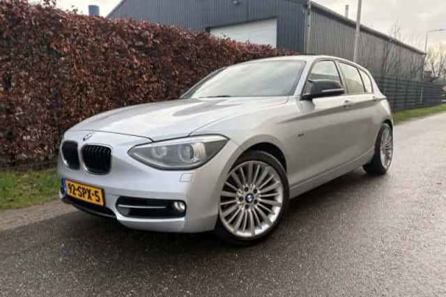 BMW 1-Serie (2011) thumbnail 1