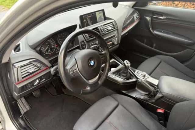 BMW 1-Serie (2011) thumbnail 4