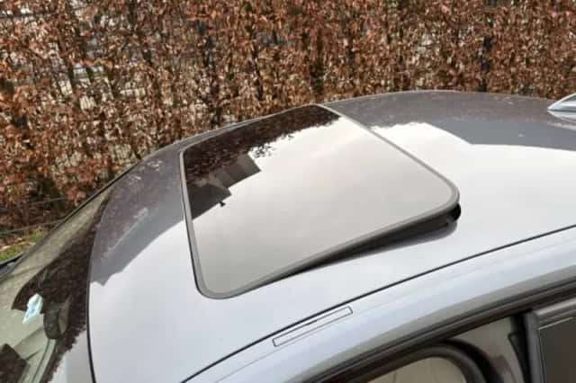 BMW 3-Serie (2012) thumbnail 6