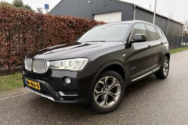 BMW X3 (2017) thumbnail 1
