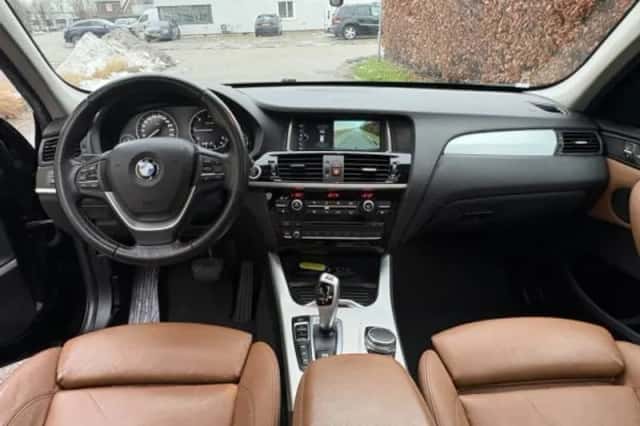 BMW X3 (2017) thumbnail 4