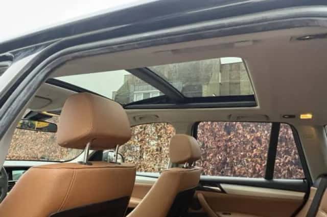 BMW X3 (2017) thumbnail 6