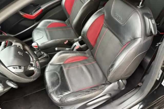 Peugeot 208 (2013) thumbnail 5
