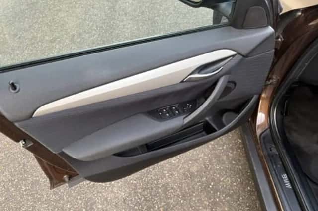 BMW X1 (2013) thumbnail 6