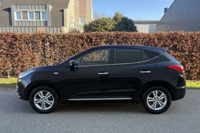 Hyundai ix35 (2010) thumbnail 3