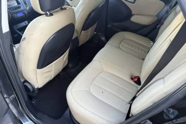 Hyundai ix35 (2010) thumbnail 5