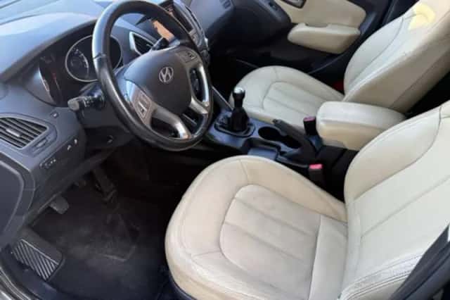 Hyundai ix35 (2010) thumbnail 6