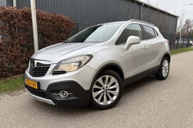 Opel Mokka (2015) thumbnail 1