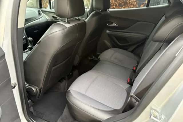 Opel Mokka (2015) thumbnail 4