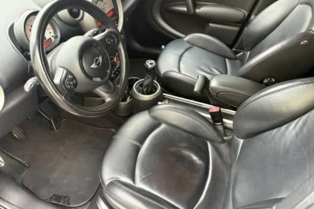MINI Countryman (2011) thumbnail 5