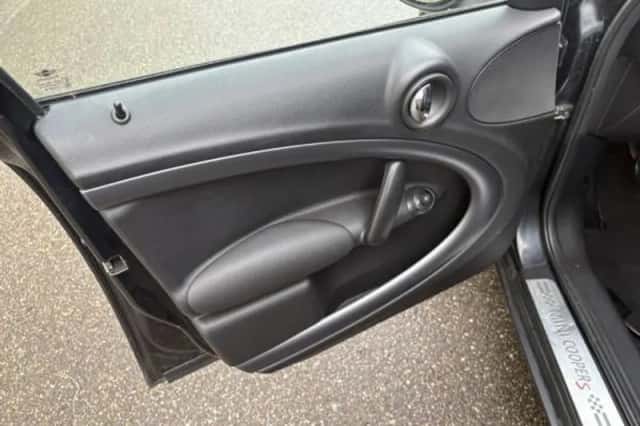 MINI Countryman (2011) thumbnail 6